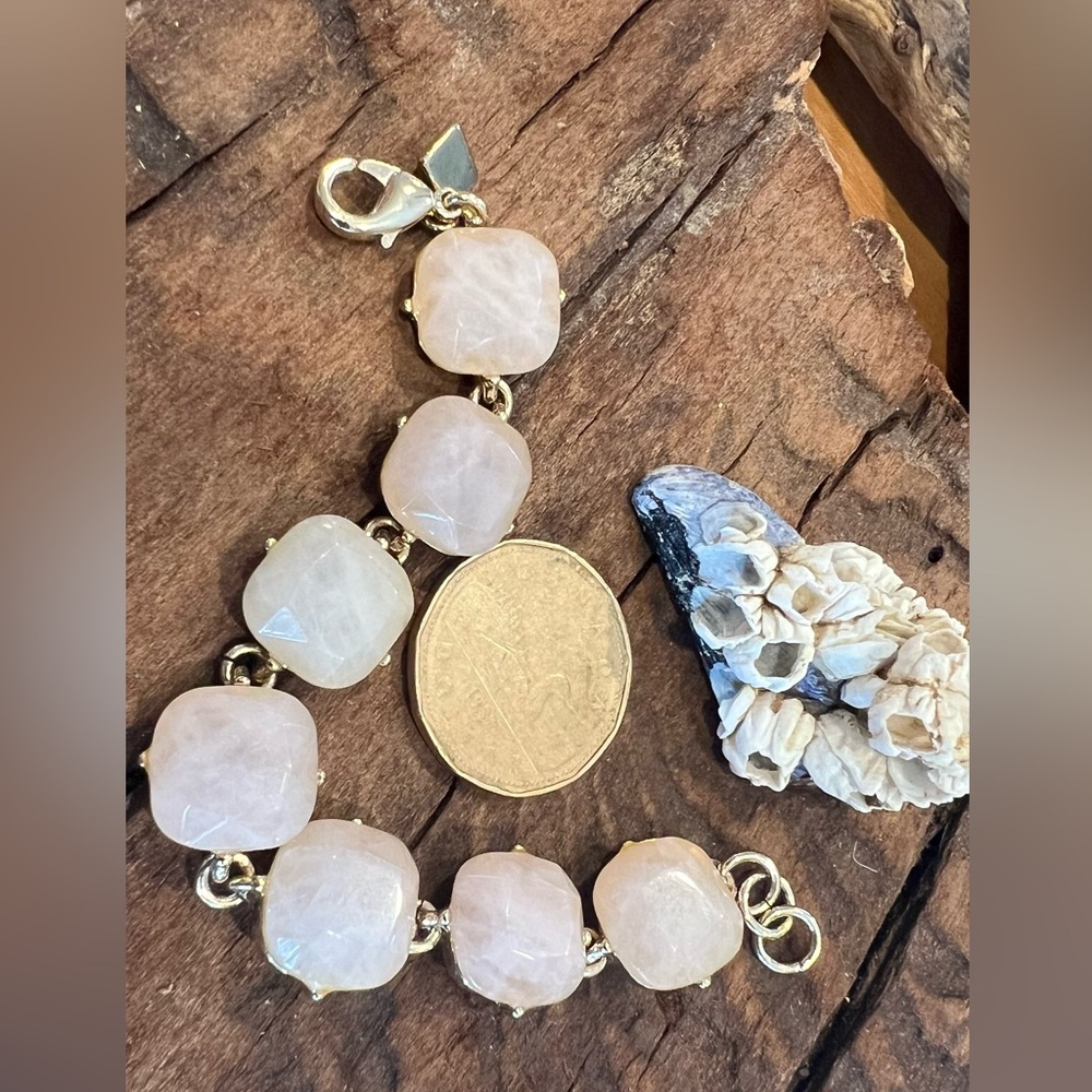 Banana Republic Bracelet Matte Crystal Gold Tone Pink Cream Bridal Wedding Prom